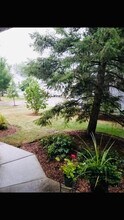 124 Polaris Dr in Lake In The Hills, IL - Foto de edificio - Building Photo