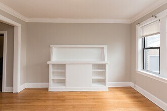 1834 N Humboldt Blvd, Unit 2B in Chicago, IL - Building Photo - Building Photo