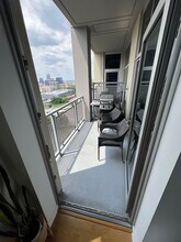 700 N Larrabee St, Unit 1212 in Chicago, IL - Foto de edificio - Building Photo