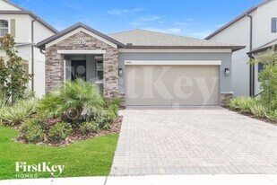 9644 Little Bluestem Dr in Land O Lakes, FL - Building Photo