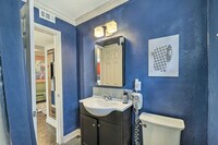 2211 Blodgett St photo'