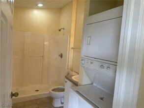 1312 NE 16th Terrace in Cape Coral, FL - Foto de edificio - Building Photo