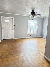 119 Shrine Ave in San Antonio, TX - Foto de edificio - Building Photo