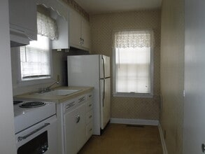 2932 Penn St in St. Joseph, MO - Foto de edificio - Building Photo