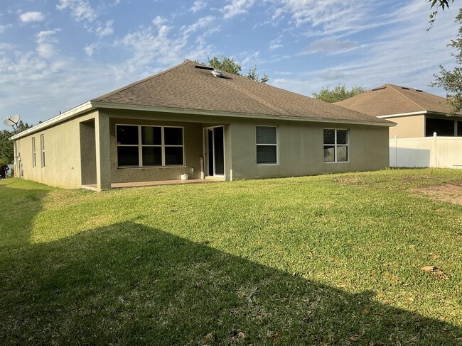 3302 Fawnwood Dr in Ocoee, FL - Building Photo - Building Photo