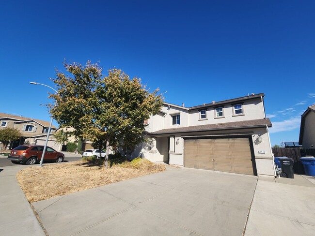 9549 Cherry Grove Cir in Sacramento, CA - Building Photo - Building Photo