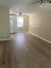 11002 Lunenburg Ct in Louisville, KY - Building Photo - Building Photo