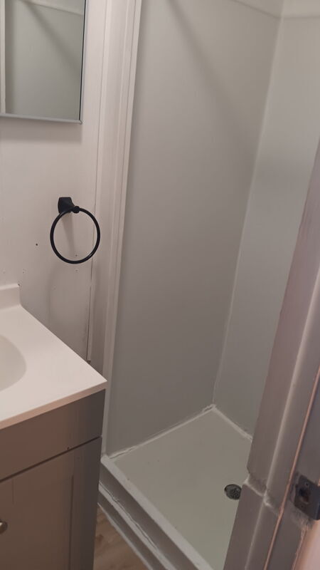 property at 418 East Ave