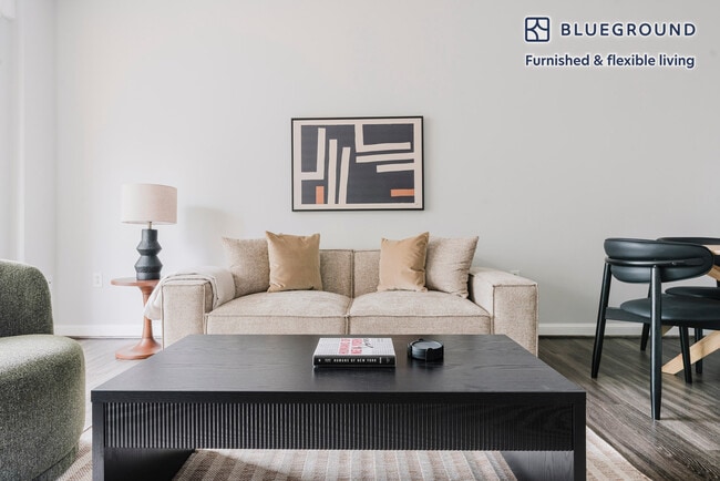 4835 Cordell Ave in Bethesda, MD - Building Photo - Building Photo