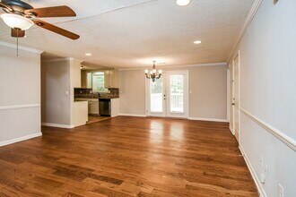 280 Monument Ct in Marietta, GA - Building Photo - Building Photo