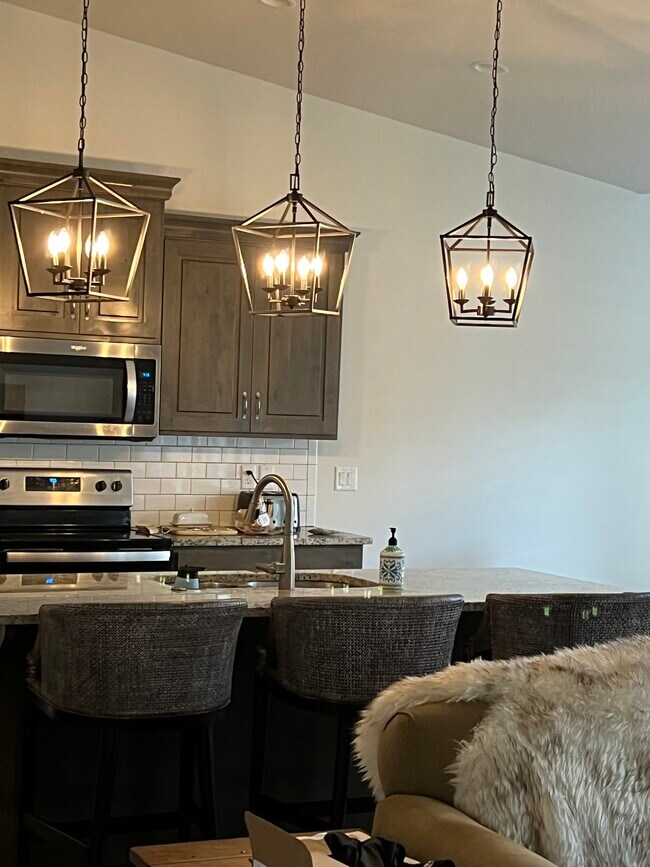 709 Via Azul in Washington, UT - Building Photo - Building Photo