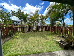 95-1042-1042 Kuauli St in Mililani, HI - Building Photo - Building Photo