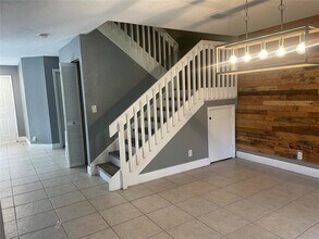 9162 Vineyard Lake Dr in Plantation, FL - Building Photo - Building Photo