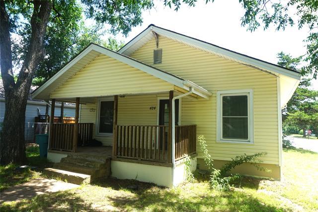property at 424 W Tennessee St