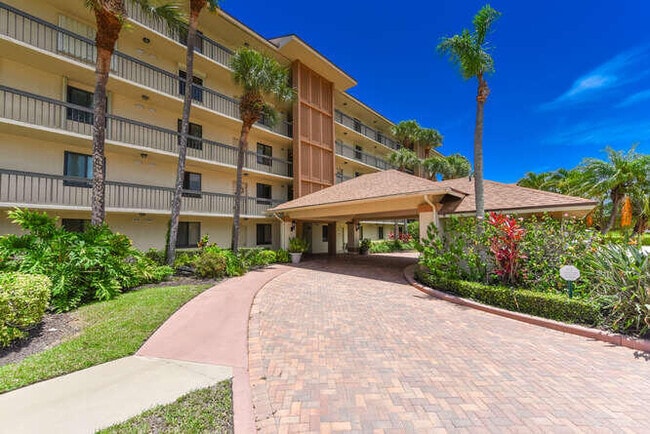 property at 2301 Marina Isle Way