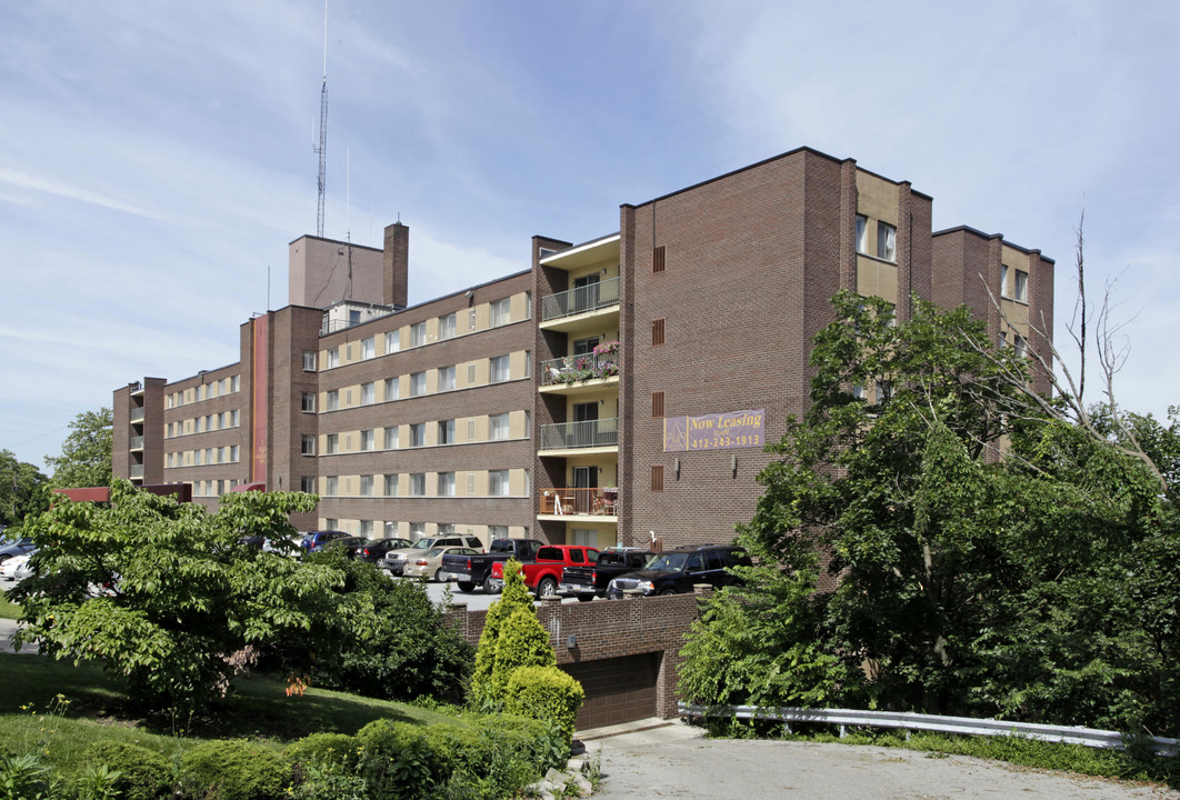 Ambassador Apartments in Pittsburgh, PA - Building Photo