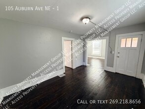 105 Auburn Ave NE in Grand Rapids, MI - Foto de edificio - Building Photo