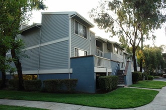 Meadowbrook in Fremont, CA - Building Photo - Building Photo