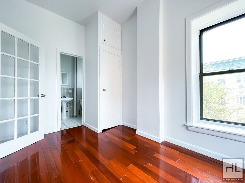 GREENE AVENUE / NO FEE / 2-Months Free / Charming Bed-Stuy 1-Bed 1-Bath / Prime Location in Brooklyn, NY - Building Photo