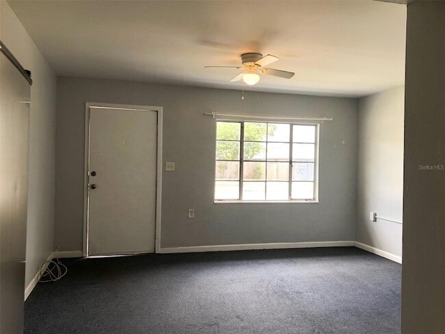 1401 E Alfred St, Unit 3 in Tavares, FL - Building Photo - Building Photo