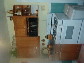 2165 N 65th St, Unit 2165 N. 65 Street in Wauwatosa, WI - Foto de edificio - Building Photo
