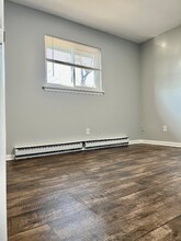 143 Hendricks Blvd, Unit 4 in Chattanooga, TN - Foto de edificio - Building Photo