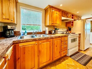 218 Ironwood Dr in Sequim, WA - Foto de edificio - Building Photo