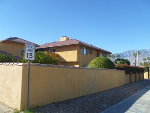 29500 Landau Blvd in Cathedral City, CA - Building Photo - Building Photo