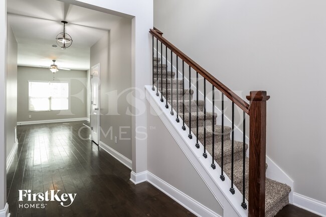 4186 Woodland Park Dr SW in Atlanta, GA - Building Photo - Building Photo