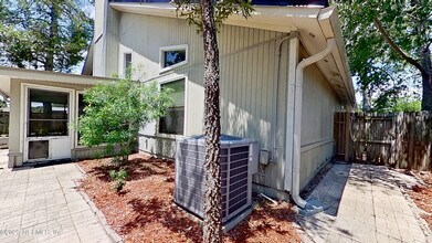 3155 Hampstead Dr in Jacksonville, FL - Building Photo - Building Photo