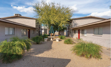 1934 E Fairmount Ave in Phoenix, AZ - Building Photo - Building Photo