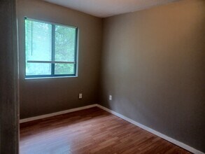 3303 Cassidy Rd, Unit D in Jefferson City, MO - Building Photo - Building Photo