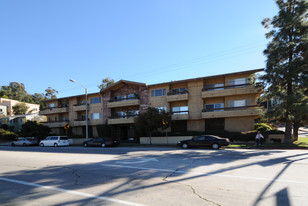 1900 Silver Lake Blvd Apartments