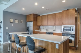 East Village Apartments in Kansas City, MO - Building Photo - Interior Photo