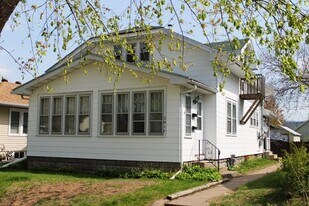 2017 14th St S in La crosse, WI - Building Photo