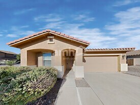 4592 E Longhorn St in San Tan Valley, AZ - Building Photo