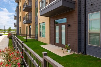 The Nelson in Austin, TX - Foto de edificio - Building Photo