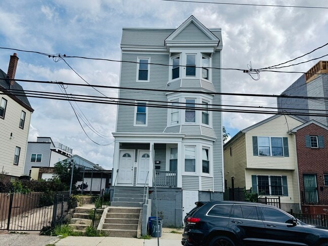 724 S 18th St, Unit 3
