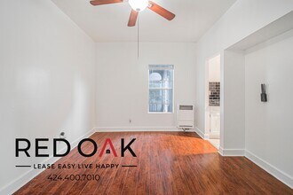 250 Loma Dr in Los Angeles, CA - Building Photo - Building Photo