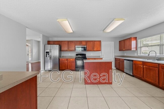3028 Sandstone Cir in St. Cloud, FL - Building Photo - Building Photo