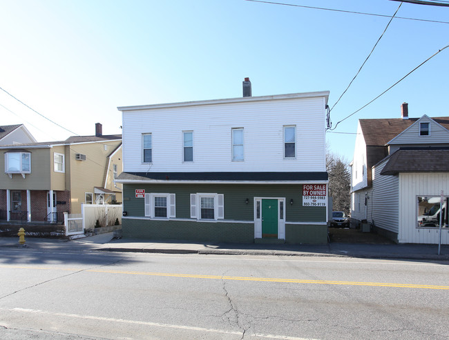 243 N Elm St in Torrington, CT - Building Photo - Building Photo