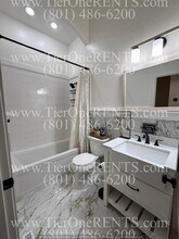 7414 Regal Hill Dr in West Jordan, UT - Building Photo - Building Photo