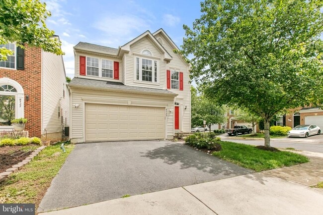 8729 Talbott Farm Dr in Alexandria, VA - Building Photo - Building Photo