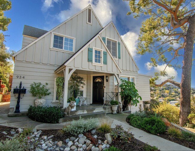 property at 934 Highline Rd