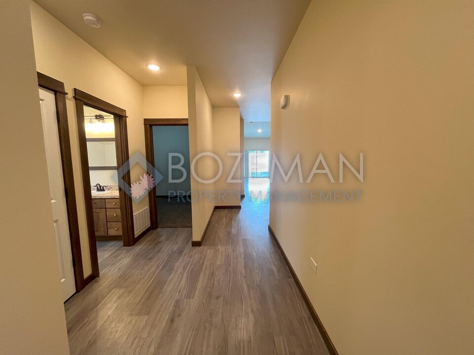 2605 Meriwether Dr S in Livingston, MT - Building Photo