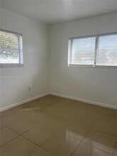 530 NW 134th St in North Miami, FL - Building Photo - Building Photo