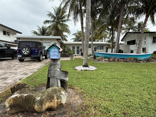 property at 2524 Key Largo Ln