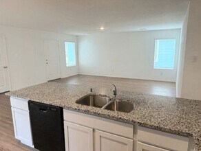 1021 Mountain Laurel Rd in Princeton, TX - Building Photo - Building Photo