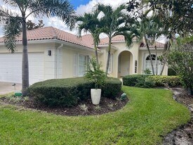 8247 Xanthus Ln in Wellington, FL - Building Photo