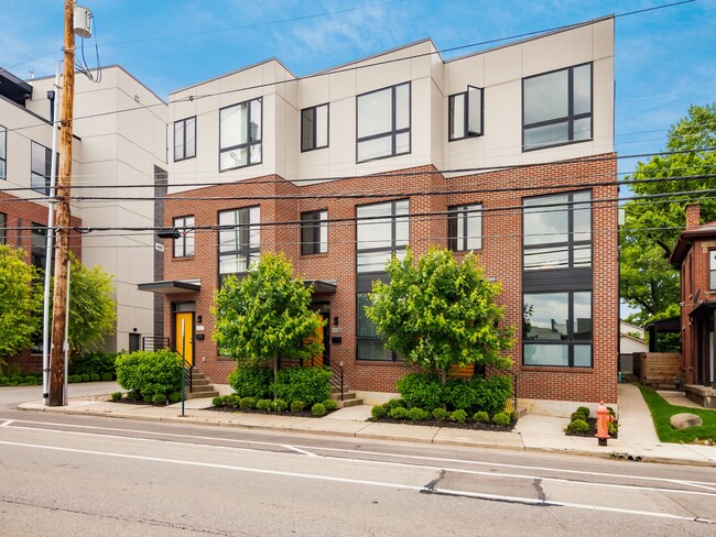 911 N 4th St, Unit 911 in Columbus, OH - Foto de edificio - Building Photo